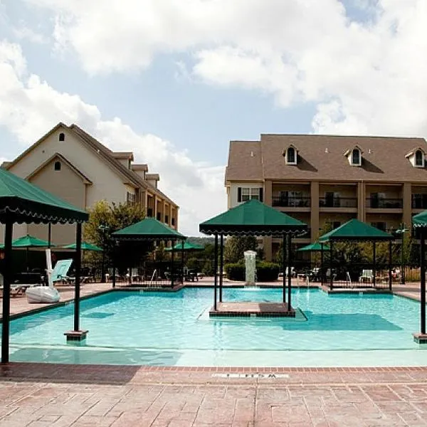 French Quarter Resort, hotel v destinaci Branson
