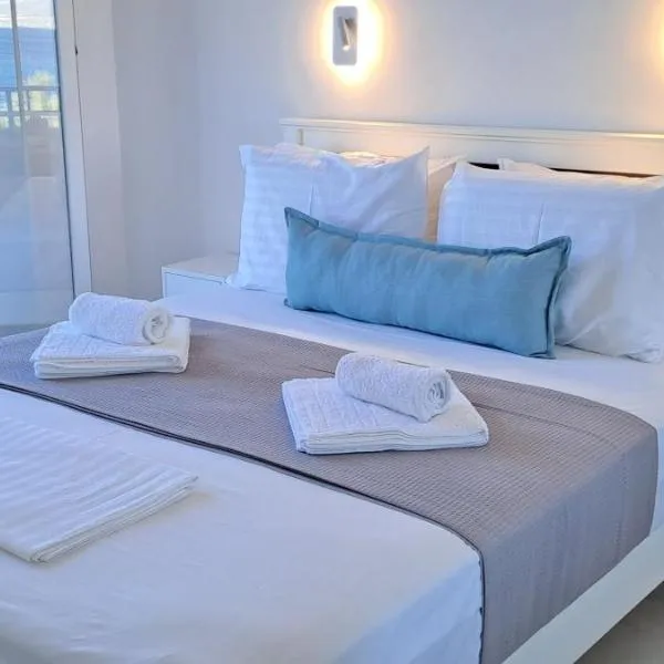 Dinas Inn, hotel v destinaci Piso Livadi