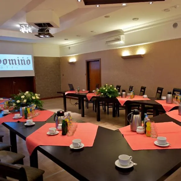 Hotel Domino, hotel in Głubczyce