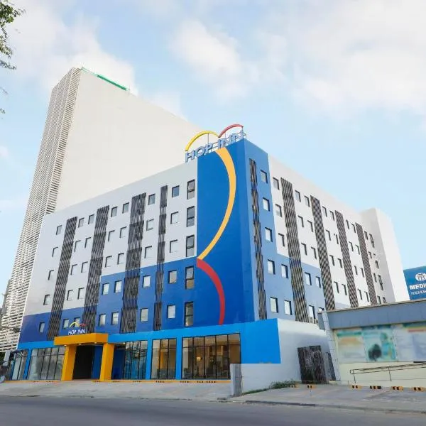 Hop Inn Hotel Iloilo、イロイロのホテル