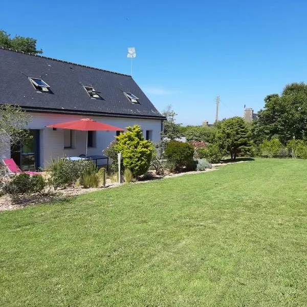 La maison bord de mer, hotel in Trévou-Tréguignec