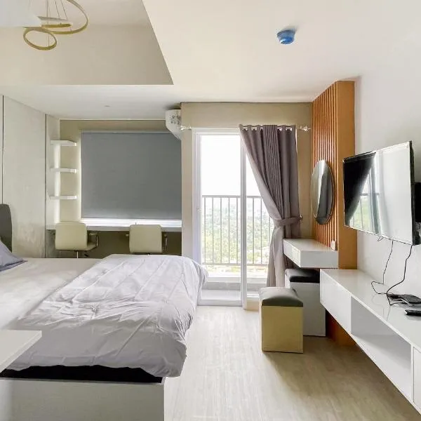RedLiving Apartemen Royal Park Sentul by Bogor Staycation, hotel v destinaci Kedungmanggu