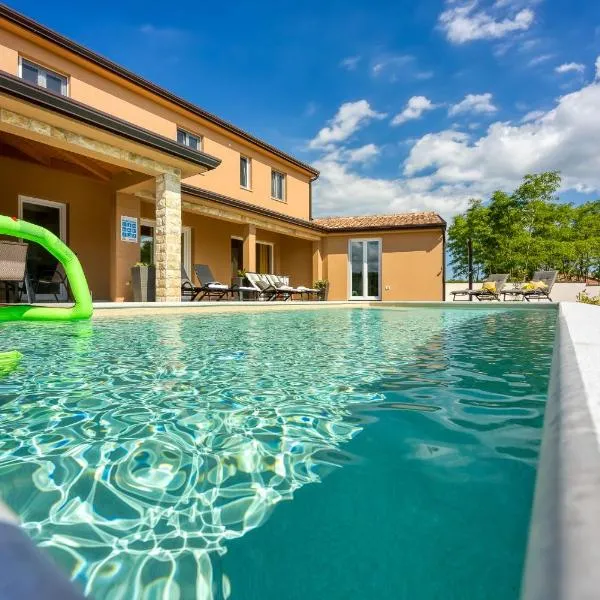 Villa Perla, hotel em Modrušani