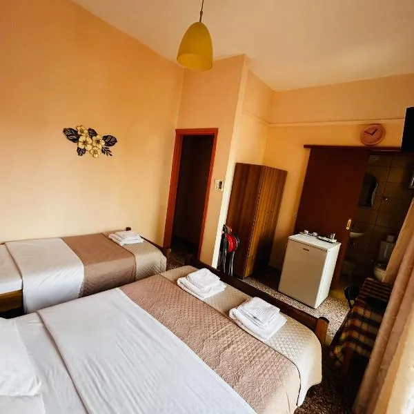 Retro Rooms, hotel v destinaci Loutra Edipsou