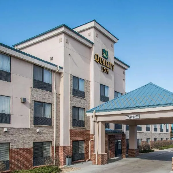 Quality Inn Denver Westminster, hotel i Northglenn