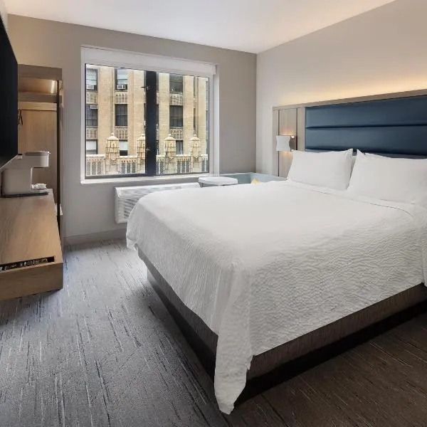 Holiday Inn Express NYC Chelsea - NoMad Area by IHG, khách sạn ở New York