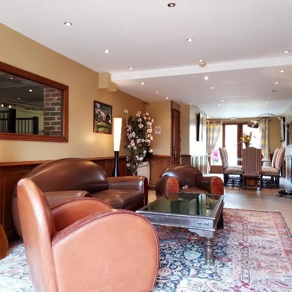 Le Haras des Charmilles – hotel w mieście Varaville