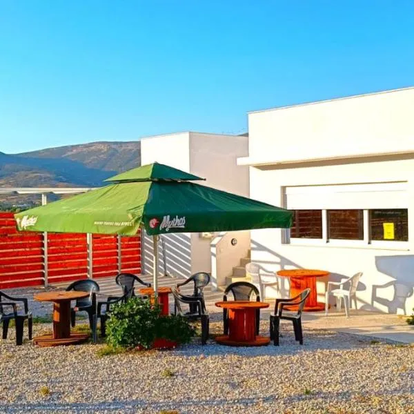 Camping.Karystos Melodia, hótel í Karystos