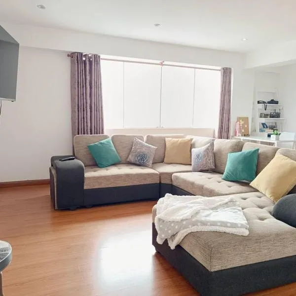 Apartamento moderno y céntrico en Lima, 3 Dormitorios, hotel en Lima
