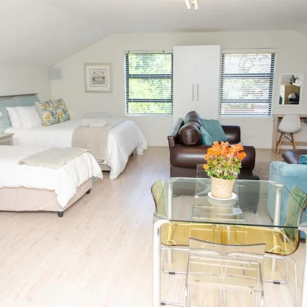 Art and Accommodation Guesthouse, hotel di Cape Town