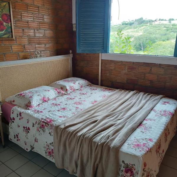 Casa Cantinho da Paz, seu lazer completo, churrasqueira, piscina e muita tranquilidade - Foto 2