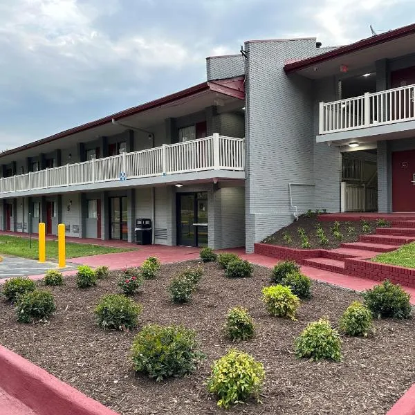 Red Roof Inn Doswell - Kings Dominion – hotel w mieście Ruther Glen