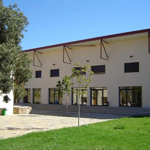 Alberg Tremp Xanascat, hotel v destinaci Tremp
