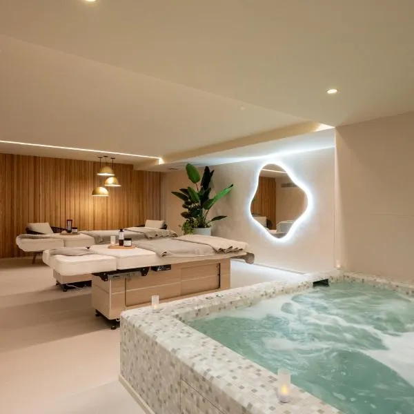 Hôtel La Monnaie Arty & Spa, hotel v La Rochelle