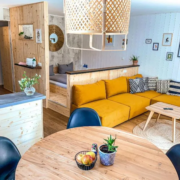 Hacienda Flats - Wunderschöne Ferienwohnungen am Seewald, hotel v destinaci Friedrichshafen