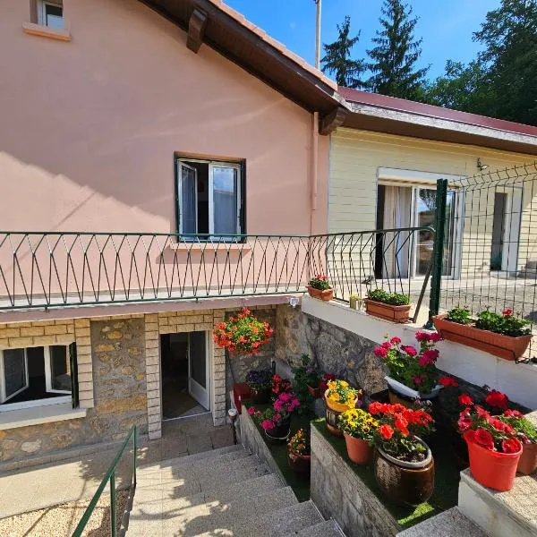 Maison du moulin, hotel v destinácii Illat