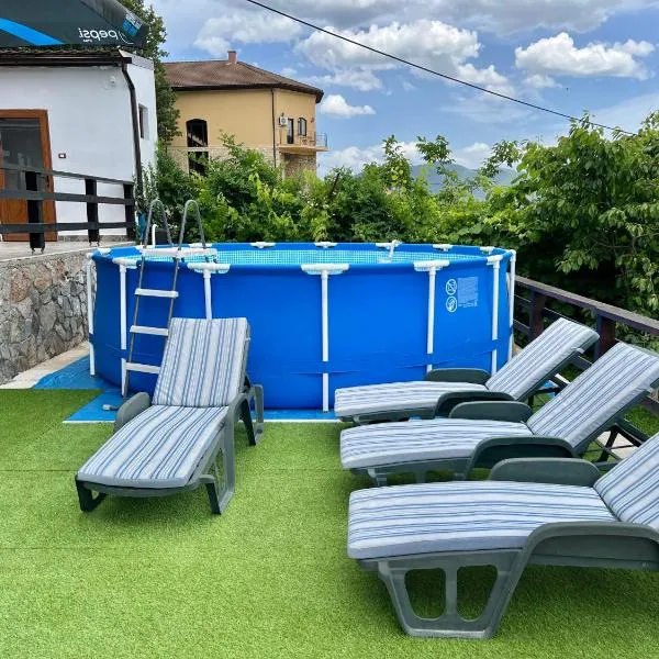 Casa Andrei, hotel v destinaci Eşelniţa