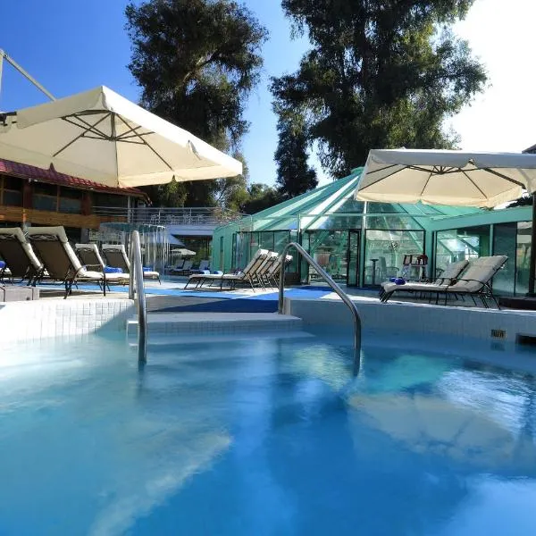 Termas El Corazon, hotel v destinaci San Esteban