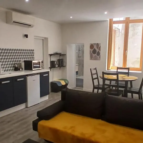 T2 + terrasse - Au cœur de tout, hotel en Gignac