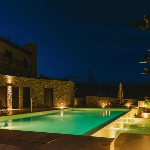Garesio Wine Resort, hotel v destinaci Serralunga d'Alba
