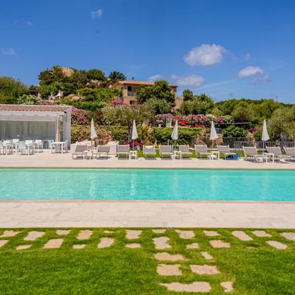 La Corte Di Pulicinu, hotel v destinaci Baia Sardinia