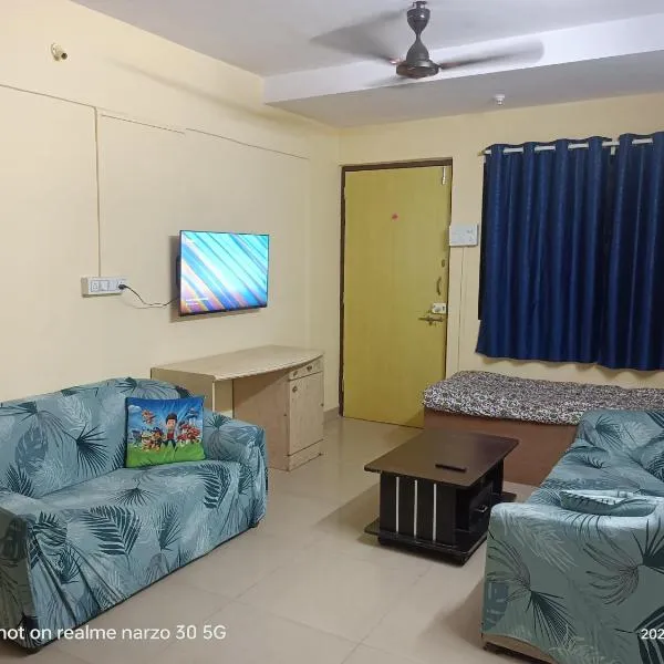 Bed And Breakfast At Pushpanjali Residency Phase 2 Bunglow No A1 Owale Ghodbunder Road Thane West, hotel di Thane