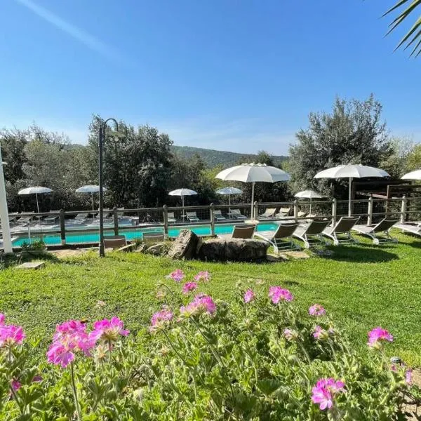 Agriturismo e Glamping Serraiola Alta, hotel in Frassine