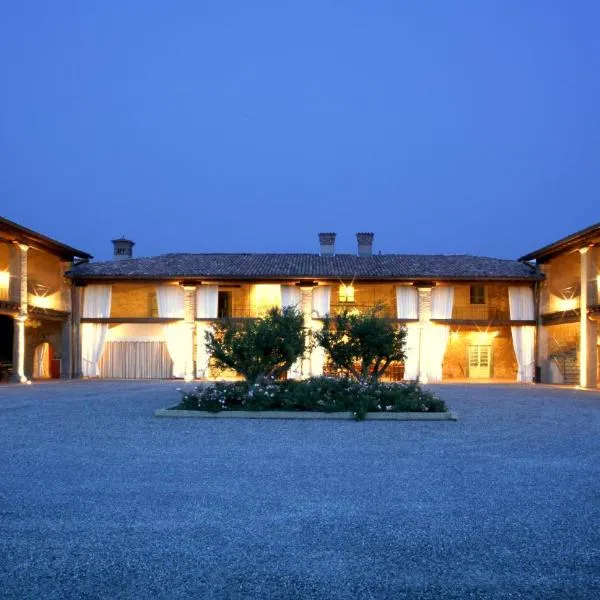 Agriturismo Cà Del Lupo, hotell i Palazzolo sullʼOglio