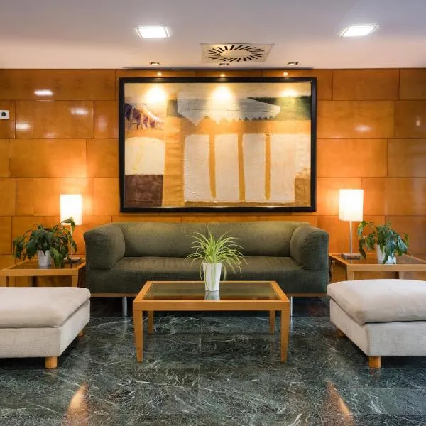 Hotel Ciudad de Valladolid, hotel v destinaci Valladolid