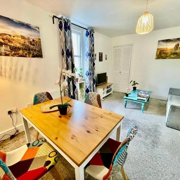 Cosy authentic flat in the heart of Galashiels โรงแรมในกาลาชีลส์