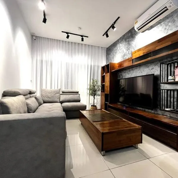 Elegant 3BR,Sunway Gandaria Seksyen 9 Bangi, hotel in Bandar Baru Bangi