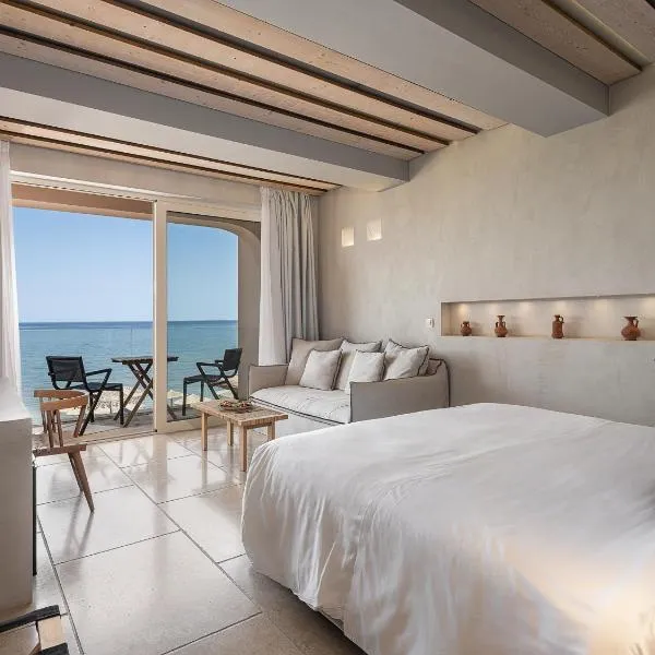 The Theodore Boutique Hotel- adults only 16 plus, hotel Ajía Marína Néasz Kidoníaszban