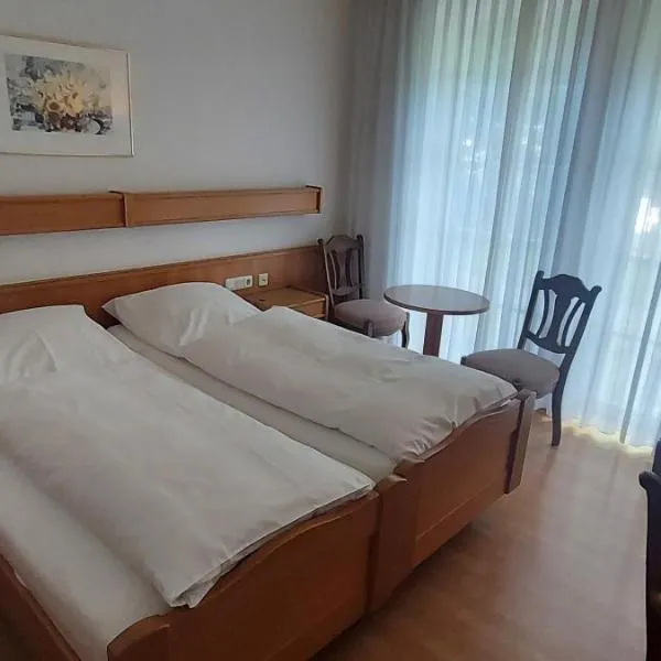 Hotel zur Kroner Heide, hotel din Greven