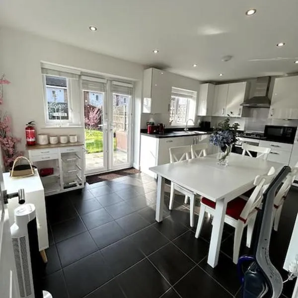 3-bedroom house close to city centre, hotel v Manchesteru