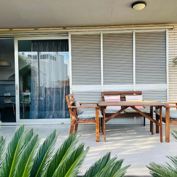 Adosado en la playa con piscina, khách sạn ở Almazora