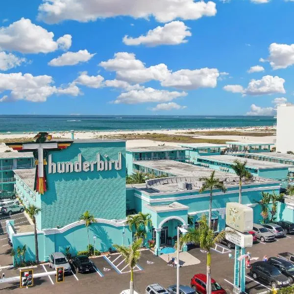 Thunderbird Beach Resort, hotel em St Pete Beach