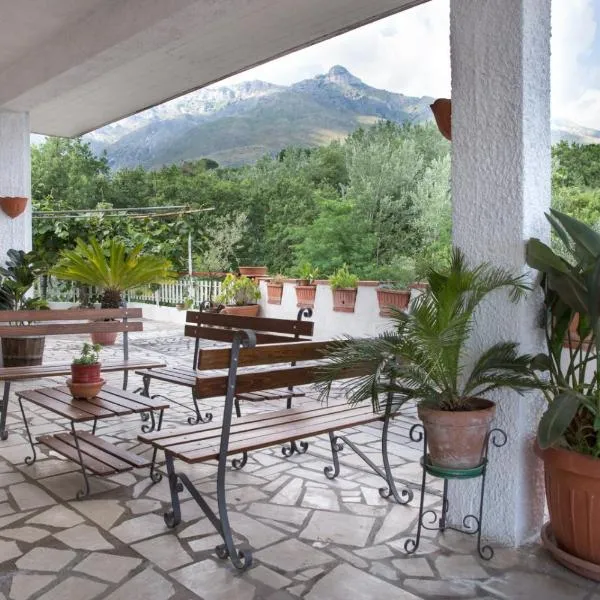 Alloggio Turistico Amalia, hotel u gradu Formija