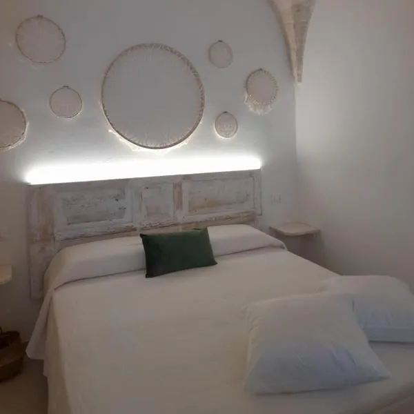 Casamareluna, hotel Ostuniban