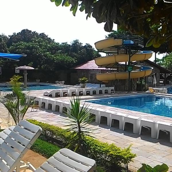 IMPÉRIO ROMANO HOTEL e PARK, com piscina 24h, incluso um dia nos dois parques diRoma Acqua park e splash