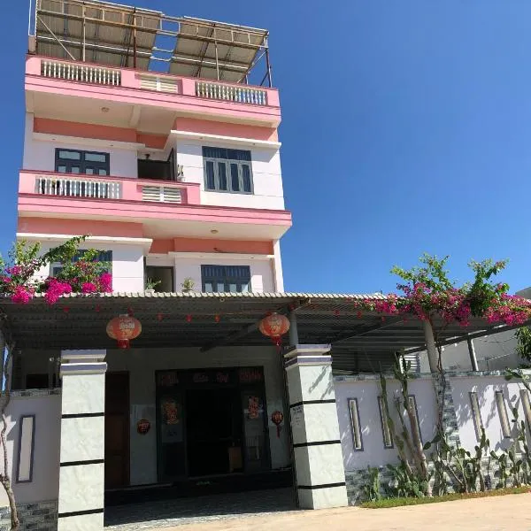 Nhà Nghỉ An Phát, khách sạn ở Phú Hiệp