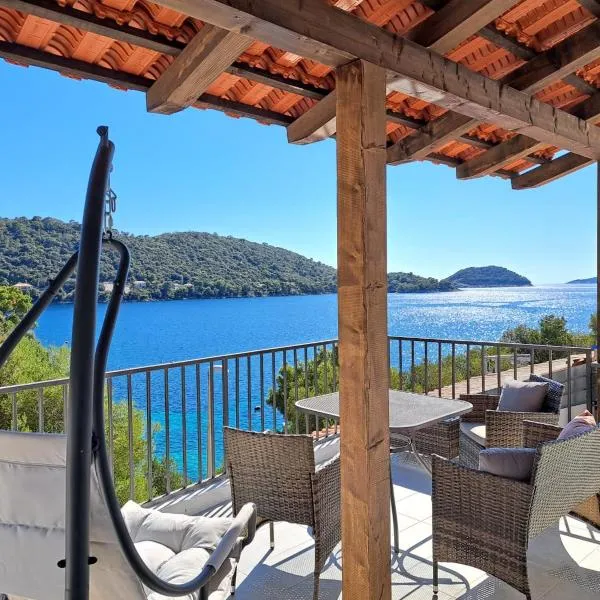 Apartment Lidie, hotel v destinaci Ubli