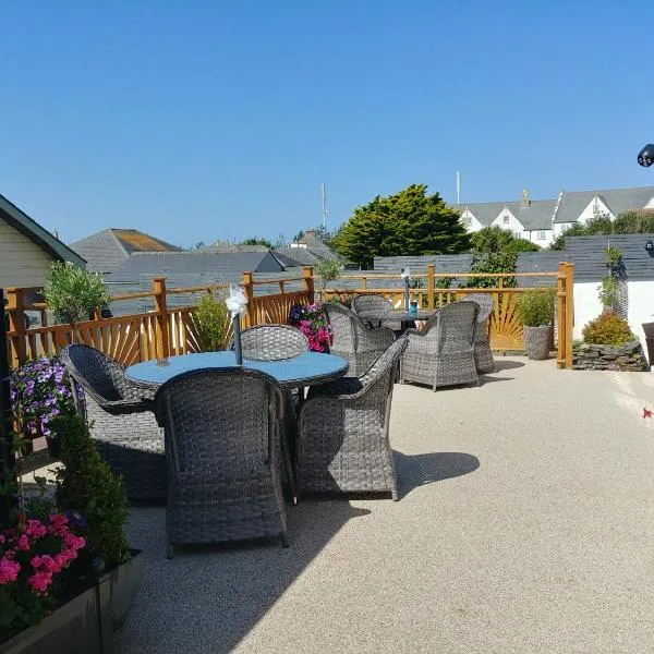 Newquay में, होटल Meadow View Apartments are 2 and 3 bedroomed with private parking