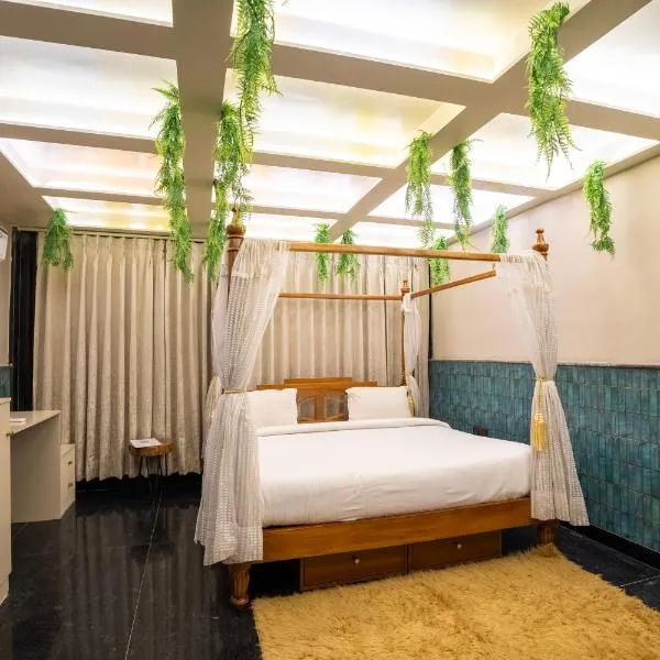 Orsom Stays Sassy - Sector 42, hotel i Gurgaon