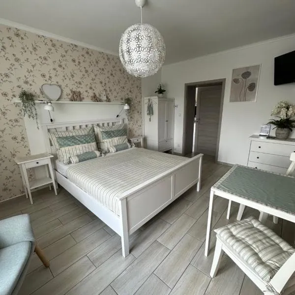 Rudice romantický apartmán, hotel v destinaci Nezdenice