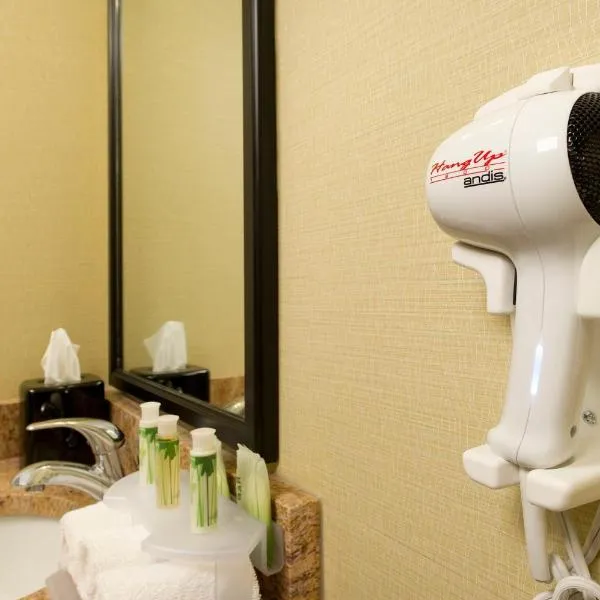 Holiday Inn Express - Waldorf by IHG, hotel u gradu 'Waldorf'