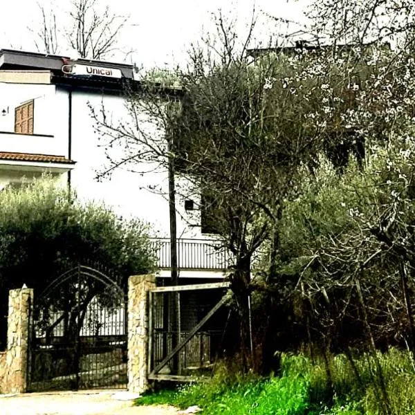 Menzel el Emir, hotel in Misilmeri