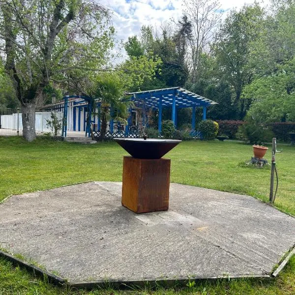 L'orée des Landes – hotel w mieście Onesse-et-Laharie