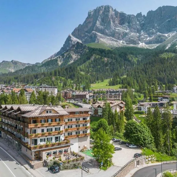 Hotel Colfosco, hotel in San Martino di Castrozza