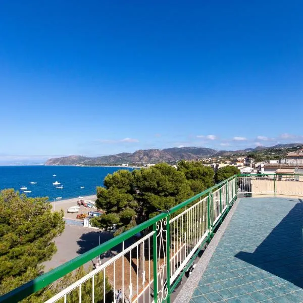 Seaview Apartment 2, hotel in Patti