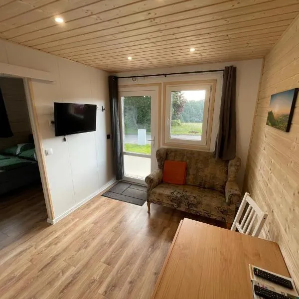 TinyHaus #1 Hülben - Ortsrand - kostenlose Parkplätze, hotel in Hülben